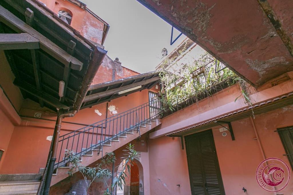 Apartment C M Il Balcone Di Galatea Rom