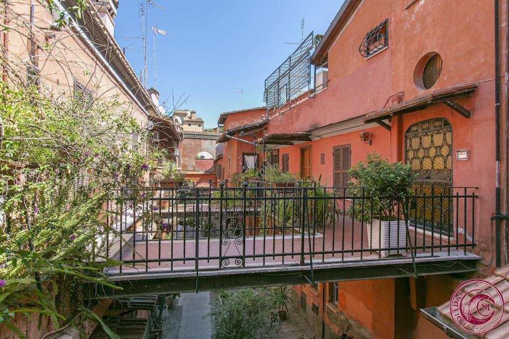 Apartment C M Il Balcone Di Galatea