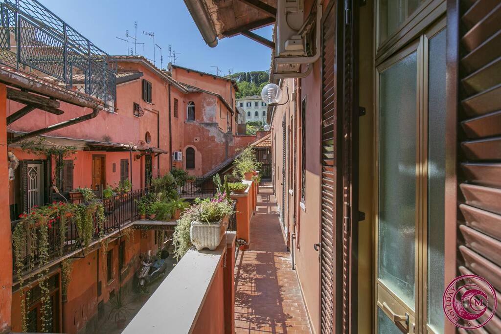 C M Il Balcone Di Galatea Apartment *