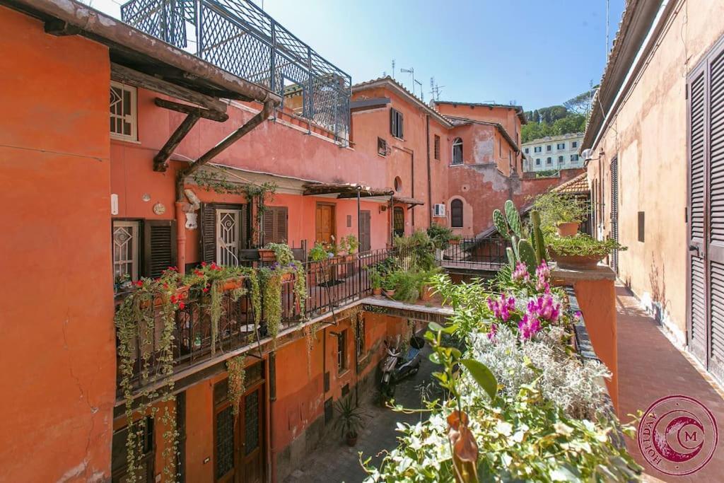 C M Il Balcone Di Galatea Apartment Rom