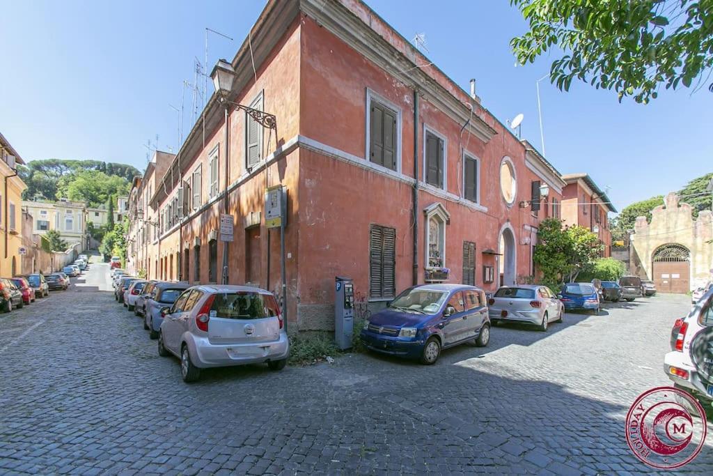 C M Il Balcone Di Galatea Apartment